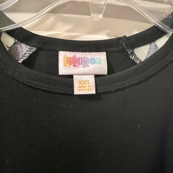 Lularoe Halloween Randy Tee - Picture 2 of 2